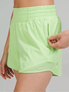 Lululemon | Hotty Hot Shorts 2.5"